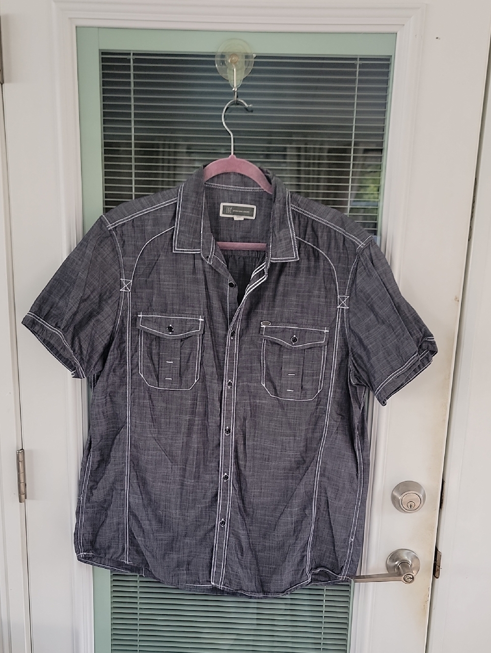 Men's Short-Sleeve Button-Up Shirt in Charcoal with Contrast Stitching Sz XL